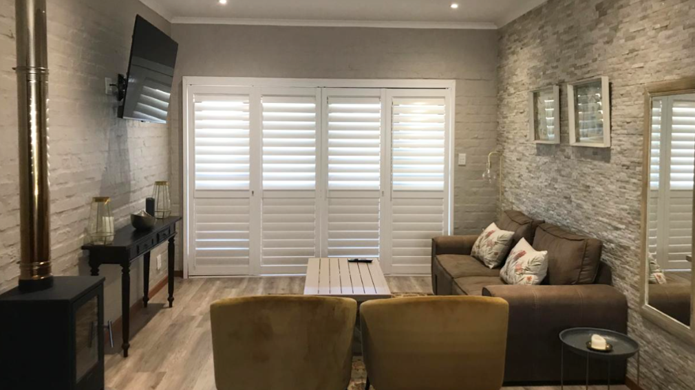 Stanford Hills Estate Vinayard Villas Accommodation in Satnford